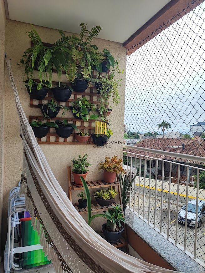 Apartamento 2 dormitórios no bairro Centro
