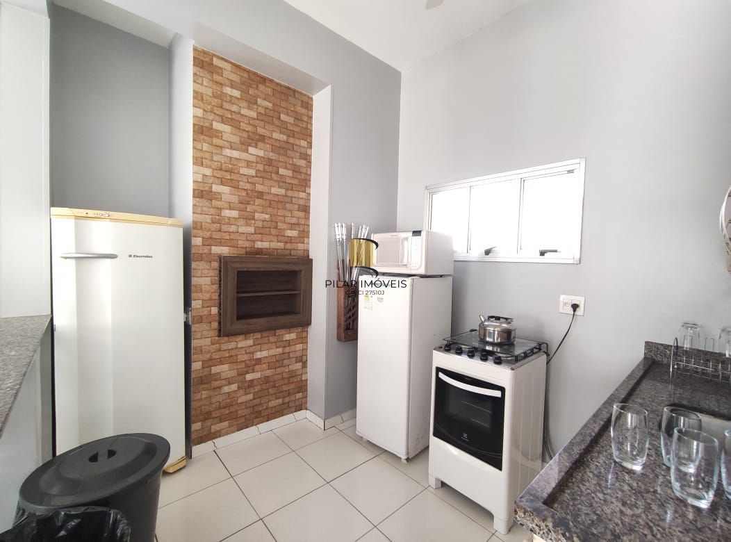 Apartamento 3 dormitórios, 1 suíte, salão de festas e 1 vaga no Bairro Sarandi.