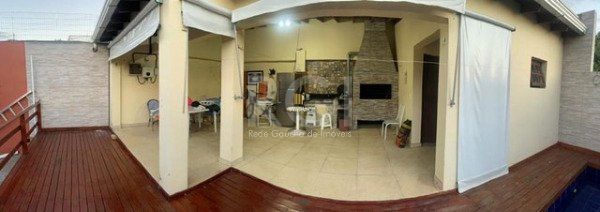Casa para Venda - 230m², 4 dormitórios, sendo 1 suites, 4 vagas - Krahe