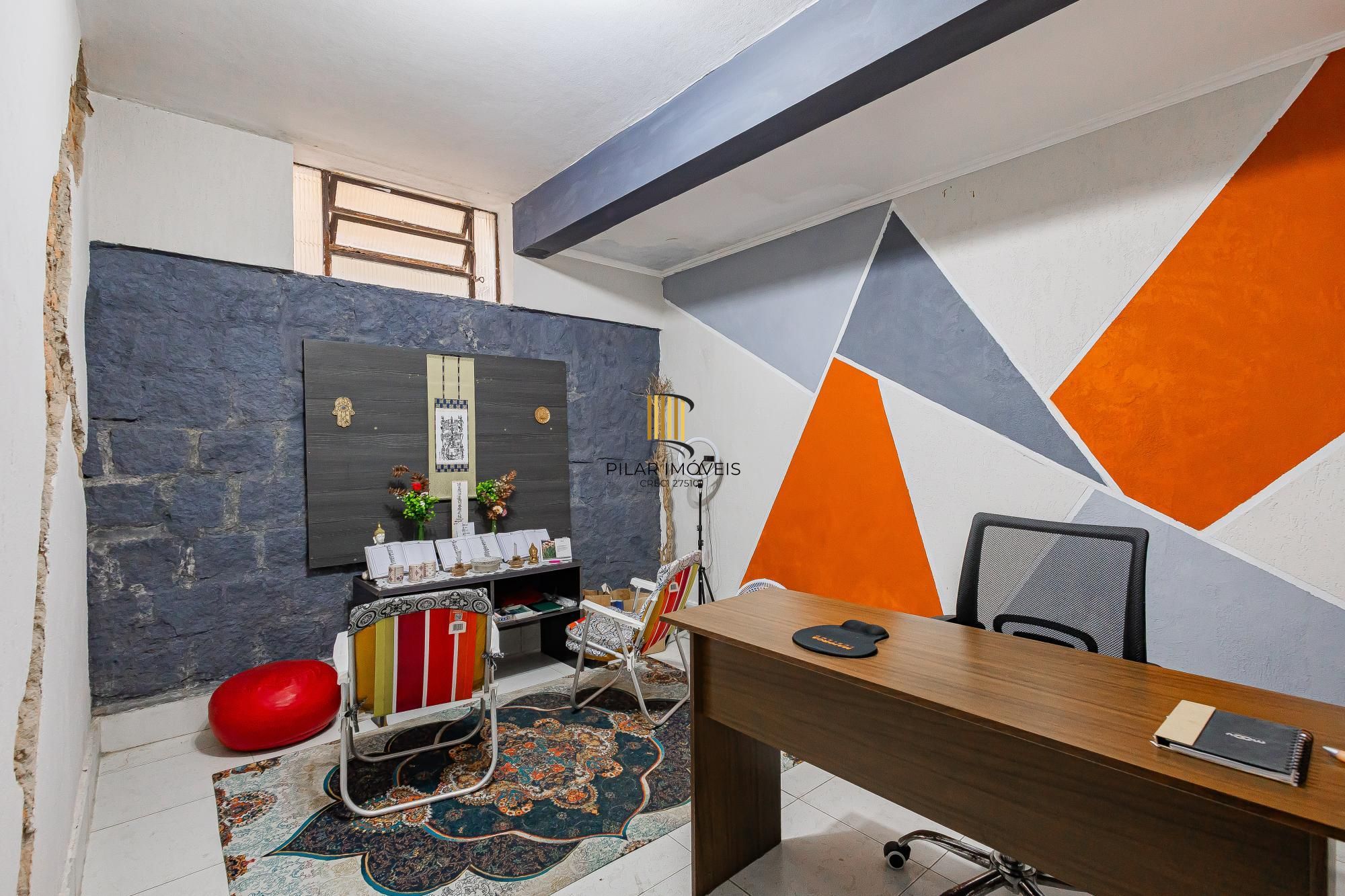Casa 5 dormitórios no bairro Parque Santa Fé