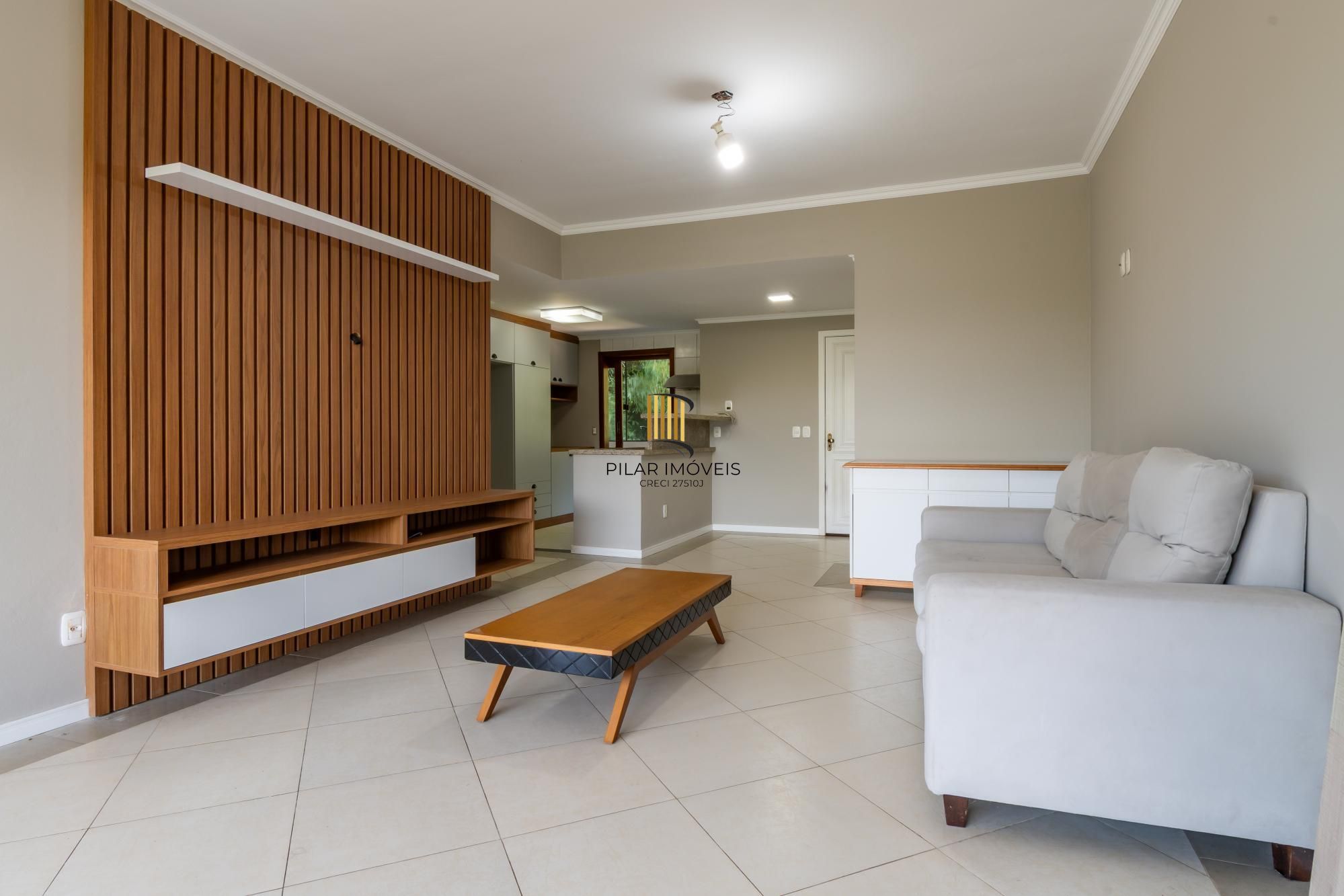 AP 3 dorm. (1 suíte hidro, 1 demi-suíte), 1 vaga. B. Jardim dos Ipês, Gramado.