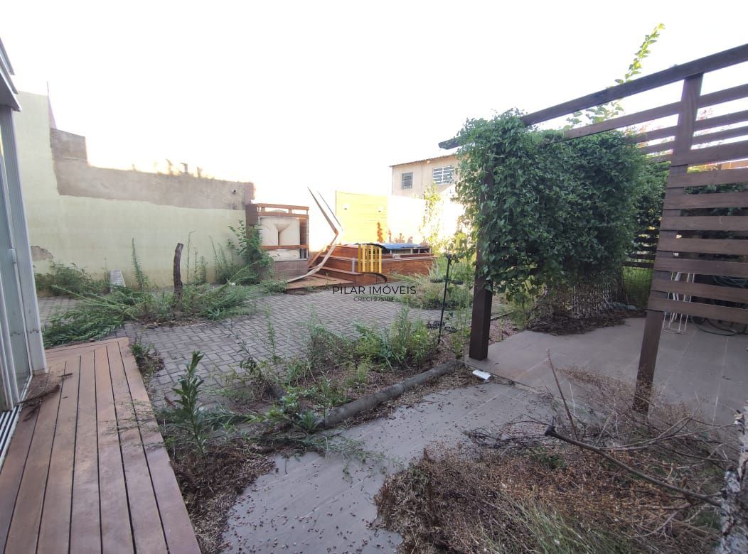 Casa para investidor 2 dormitórios, 1 vaga no bairro Rio Branco