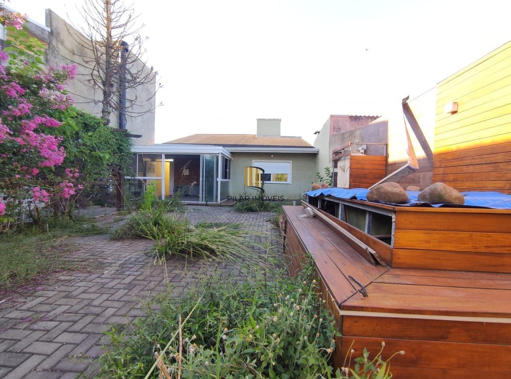 Casa para investidor 2 dormitórios, 1 vaga no bairro Rio Branco