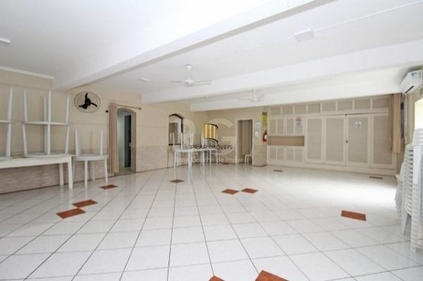 Apartamento para Venda - 70m², 3 dormitórios, Camaquã