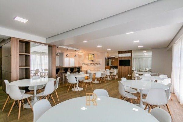 Apartamento para Venda - 85.26m², 2 dormitórios, sendo 1 suites, 2 vagas - Centro