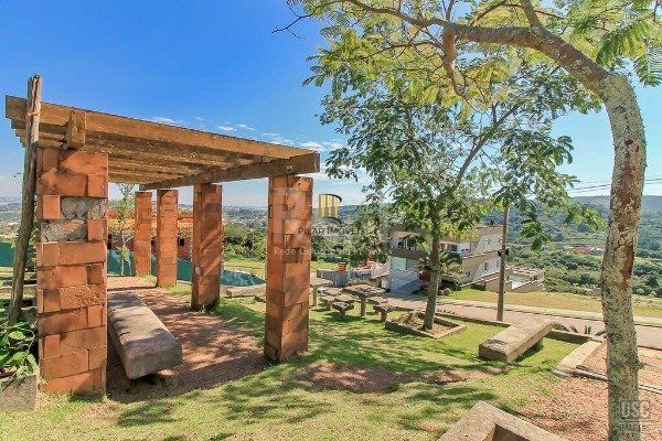 Terreno para Venda - 616.93m², Alphaville - Estrutura, Segurança e Lazer em um dos condomínios de mais alto padrão de Porto Alegre.