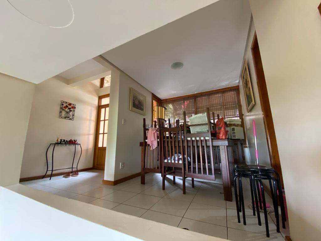 Casa Condominio para Venda - 192m², 3 dormitórios, sendo 1 suites, 2 vagas - Tristeza