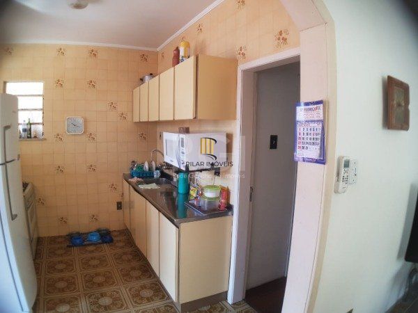 Casa para Venda - 252m², 3 dormitórios, 2 vagas - Belém Novo
