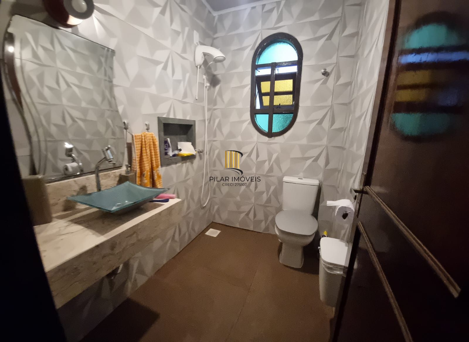 Casa / Sobrado 5 dormitórios 180 m², churrasqueiras 200 m/mar, Imbé