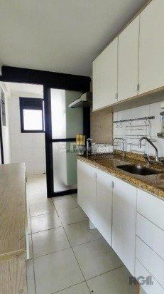 Apartamento 2 dormitórios no bairro Tristeza