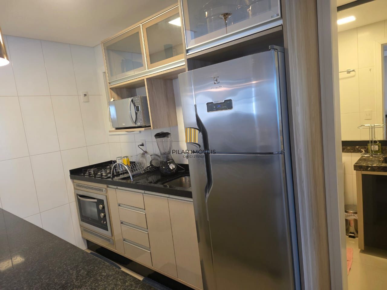 Apartamento 1 dormitório e churrasqueira, 1Box 550 m do mar, Capão da Canoa.