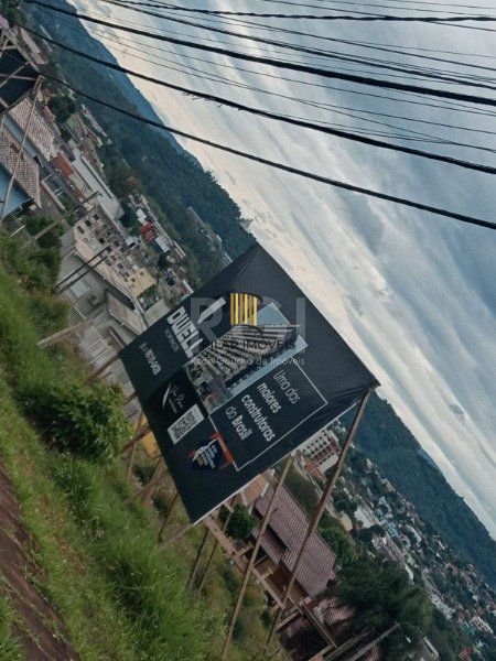 Apartamento para Venda - 111m², 2 dormitórios, 1 vaga - Rincão