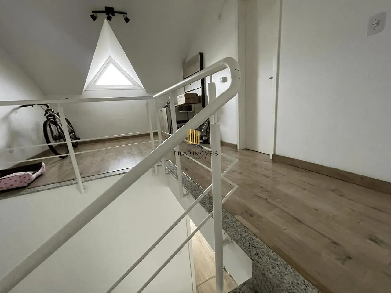 casa 3 dormitórios (1 s máster) 136,4 M² churrasq. lareira Jacuzzi Igara Canoas.