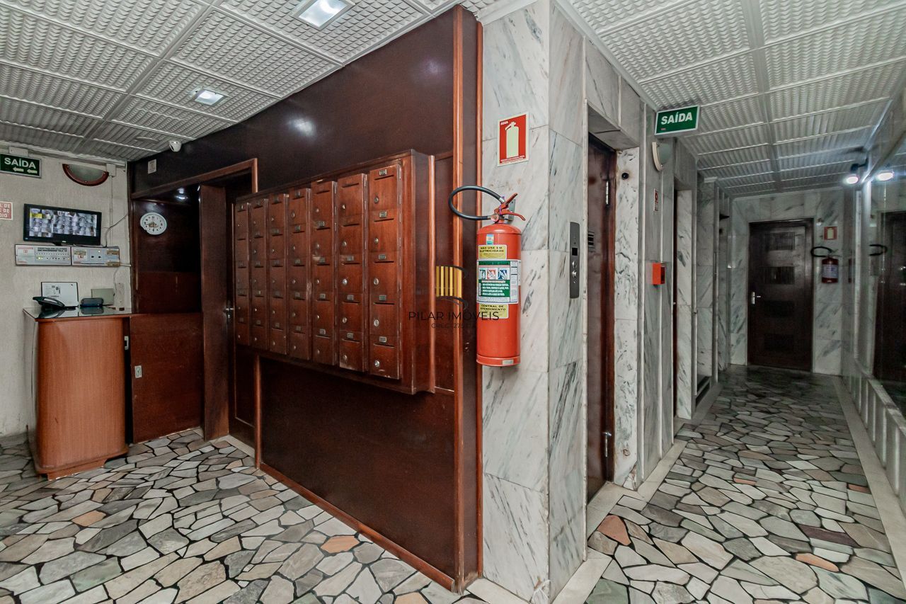 APARTAMENTO À VENDA NO CENTRO HISTÓRICO COM 3 DORMITÓRIOS