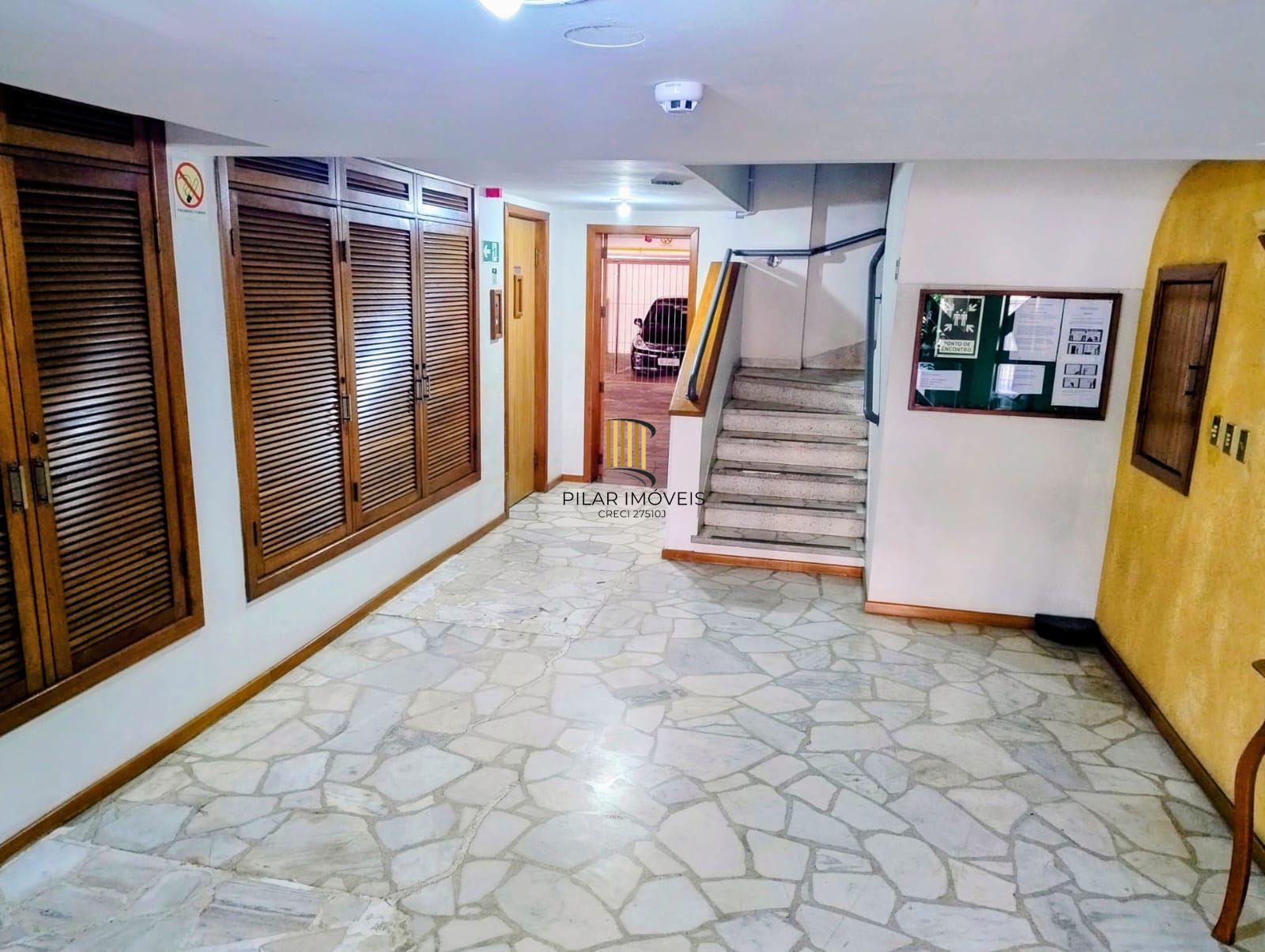 Apartamento 114 m² privativos 3 dormitórios, 1 suíte, 1 vaga. Cristo Redentor.