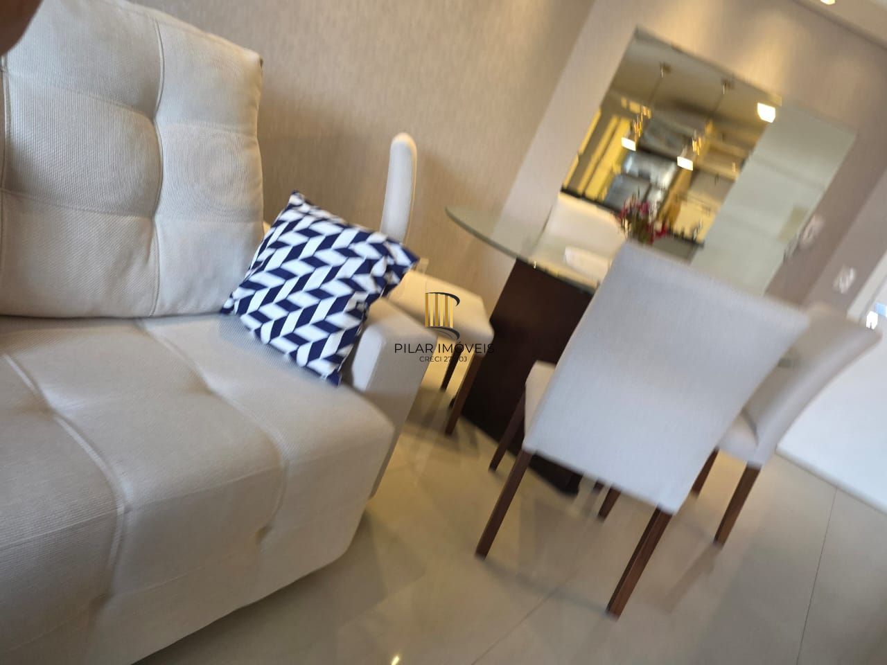 Apartamento 1 dormitório e churrasqueira, 1Box 550 m do mar, Capão da Canoa.
