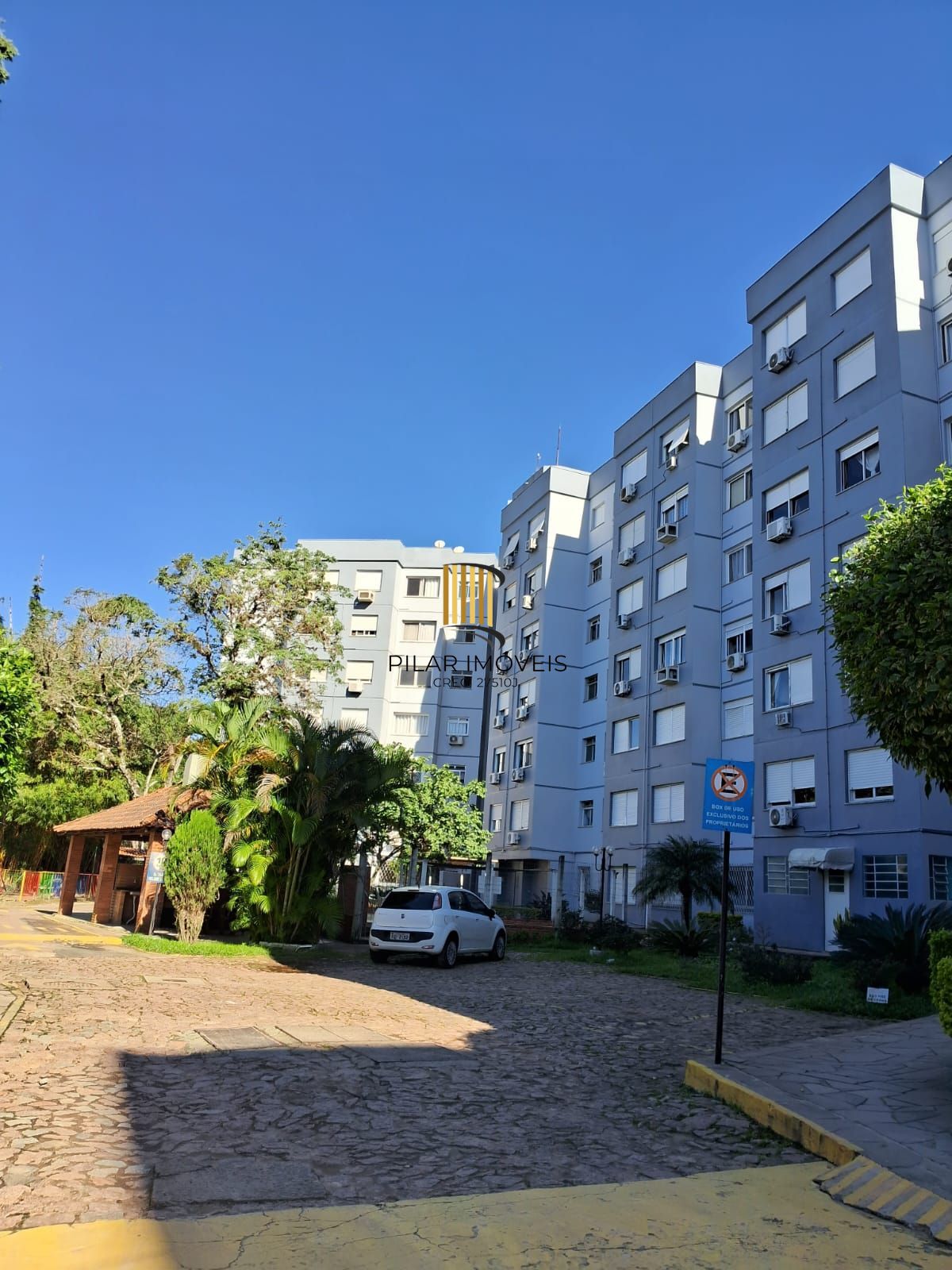 Apartamento 2 dormitórios no bairro Cavalhada