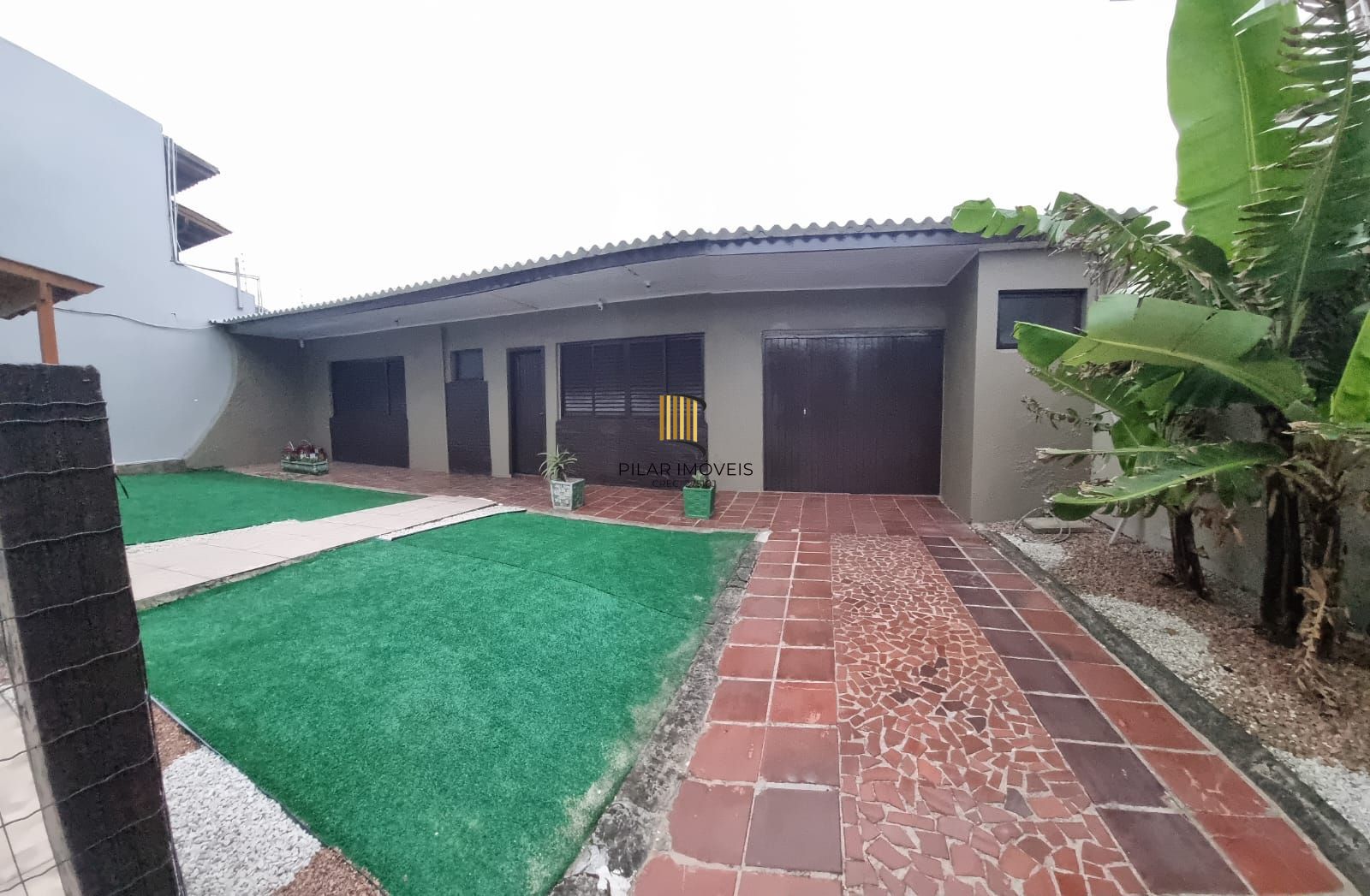 Casa / Sobrado 5 dormitórios 180 m², churrasqueiras 200 m/mar, Imbé