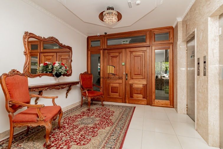 🏡 Apartamento Reformado e Decorado na Cristóvão Colombo — Vista Espetacular para o Pôr do Sol do Guaíba 🌅