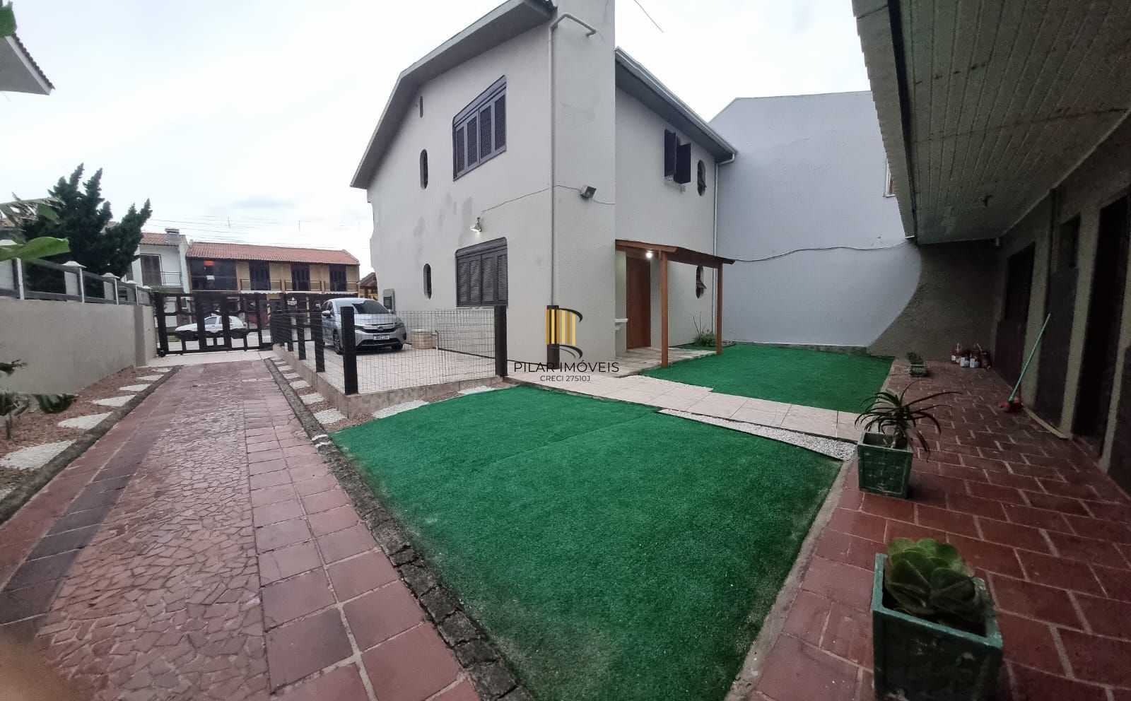 Casa / Sobrado 5 dormitórios 180 m², churrasqueiras 200 m/mar, Imbé