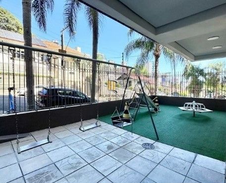 Cobertura 2 dormitórios, 218m², lareira, teto retrátil, Centro em Novo Hamburgo