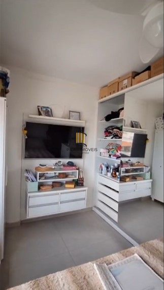 Apartamento, 2 dormitórios, 1 vaga coberto, churrasqueira no centro de Tramandaí