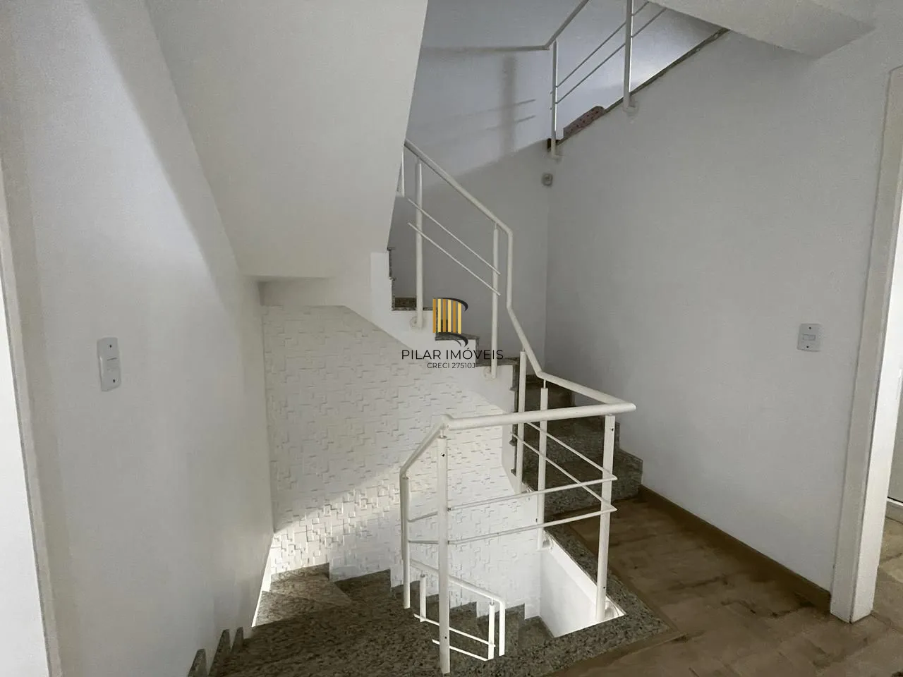 casa 3 dormitórios (1 s máster) 136,4 M² churrasq. lareira Jacuzzi Igara Canoas.