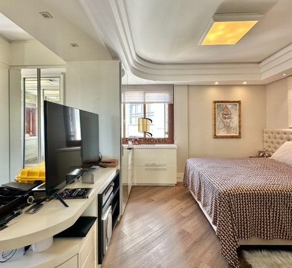 Cobertura 2 dormitórios, 218m², lareira, teto retrátil, Centro em Novo Hamburgo