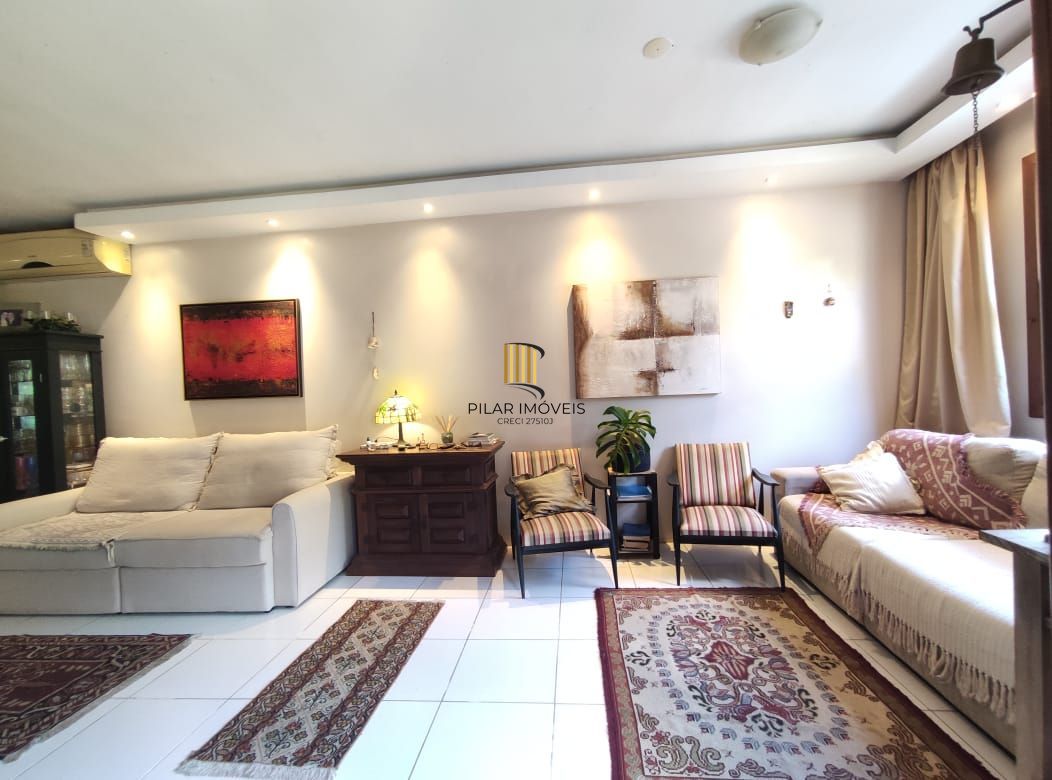 Casa Condomínio 2 dormitórios, vaga e infraestrutura, Bairro Lomba do Pinheiro