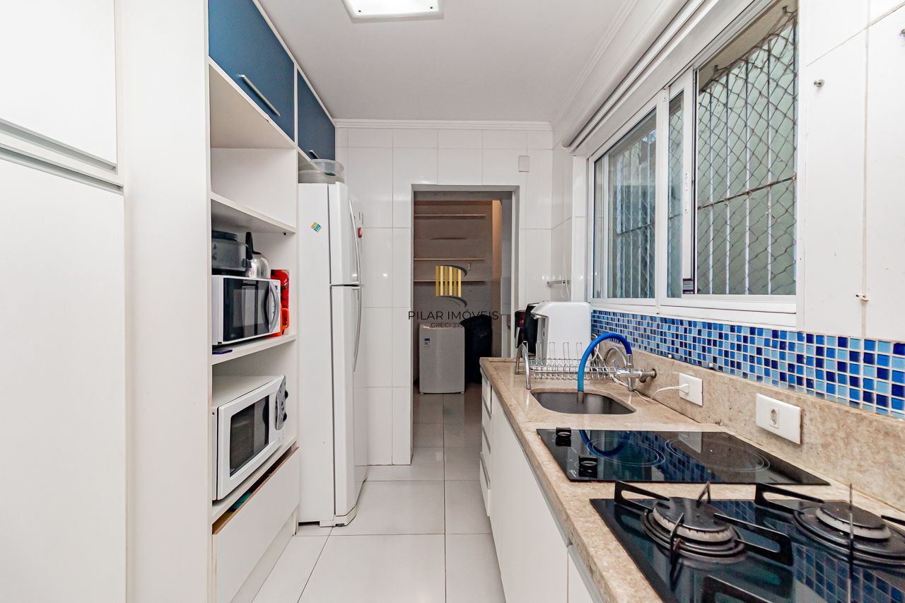 APARTAMENTO À VENDA NO CENTRO HISTÓRICO COM 3 DORMITÓRIOS