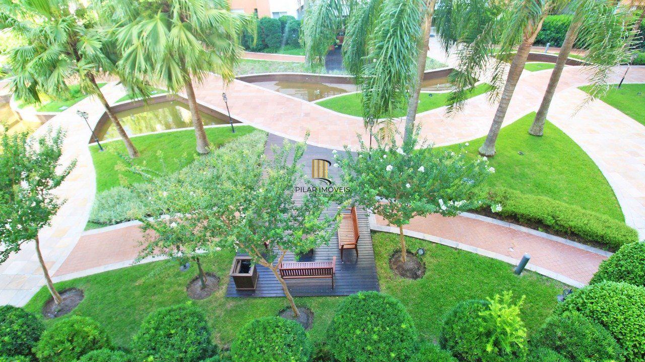 Apartamento com três (3) dormitórios, três (3) suítes sendo uma (1) suíte master e quatro (4) vagas de garagem com dois (2) depósitos próximo ao shopping  Iguatemi, no Condomínio Cipriani Nuova Archit