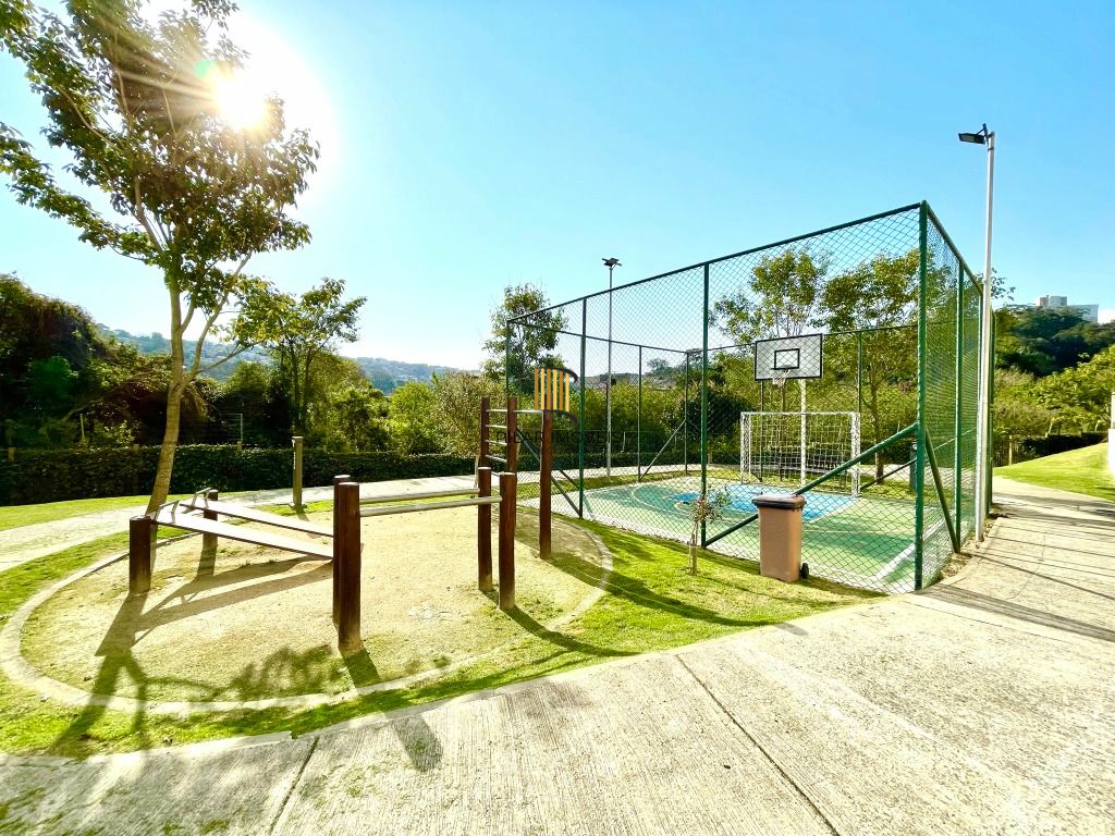 Apartamento de 3 quartos, suíte e 2 vagas de garagem no bairro Jardim Carvalho