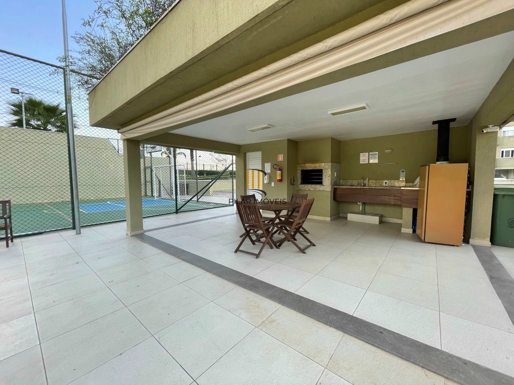 Apartamento de 3 quartos, suíte e 2 vagas de garagem no bairro Jardim Carvalho