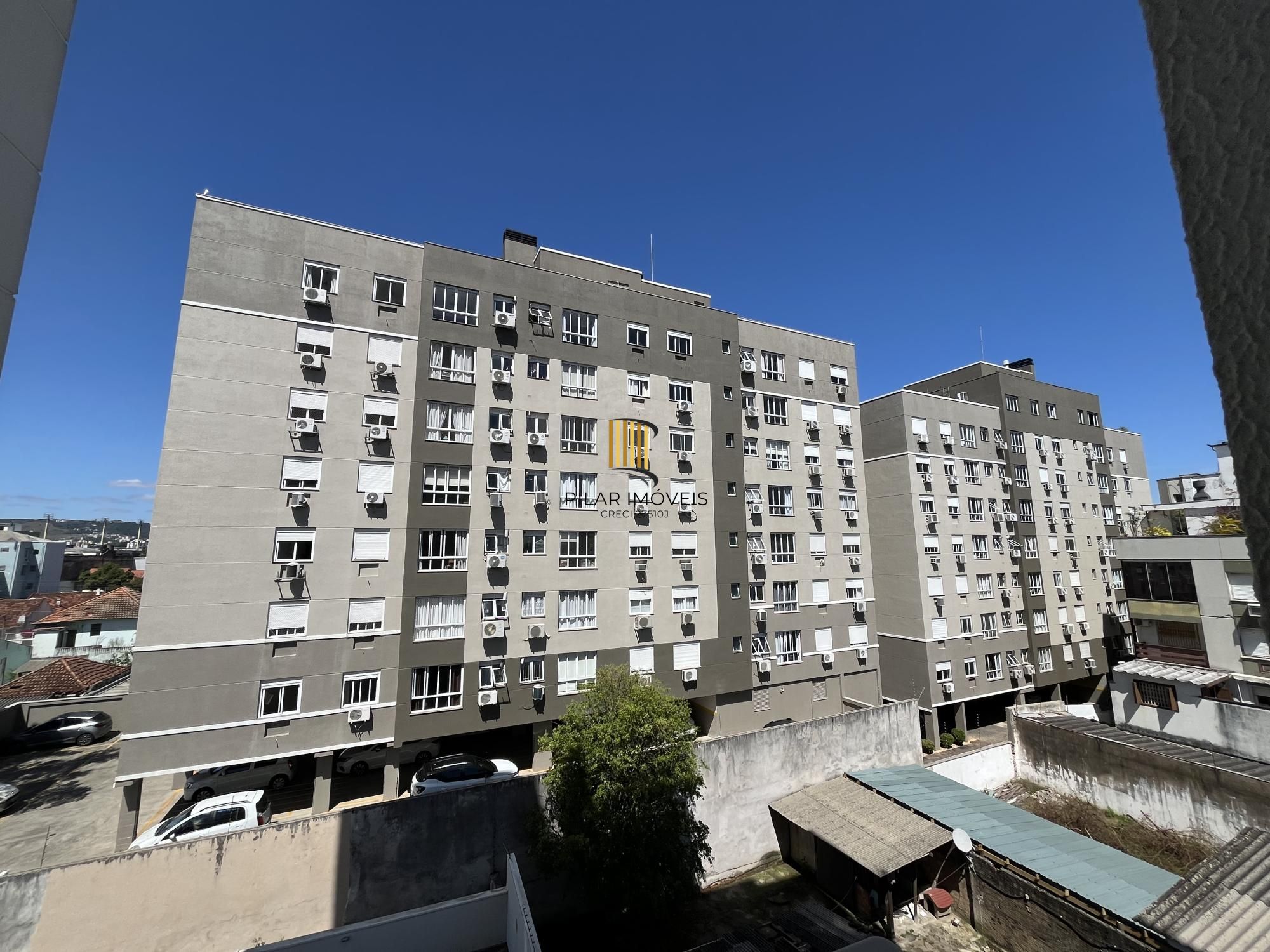 Apartamento de um quarto e uma vaga de garagem no bairro Menino Deus em POA/RS