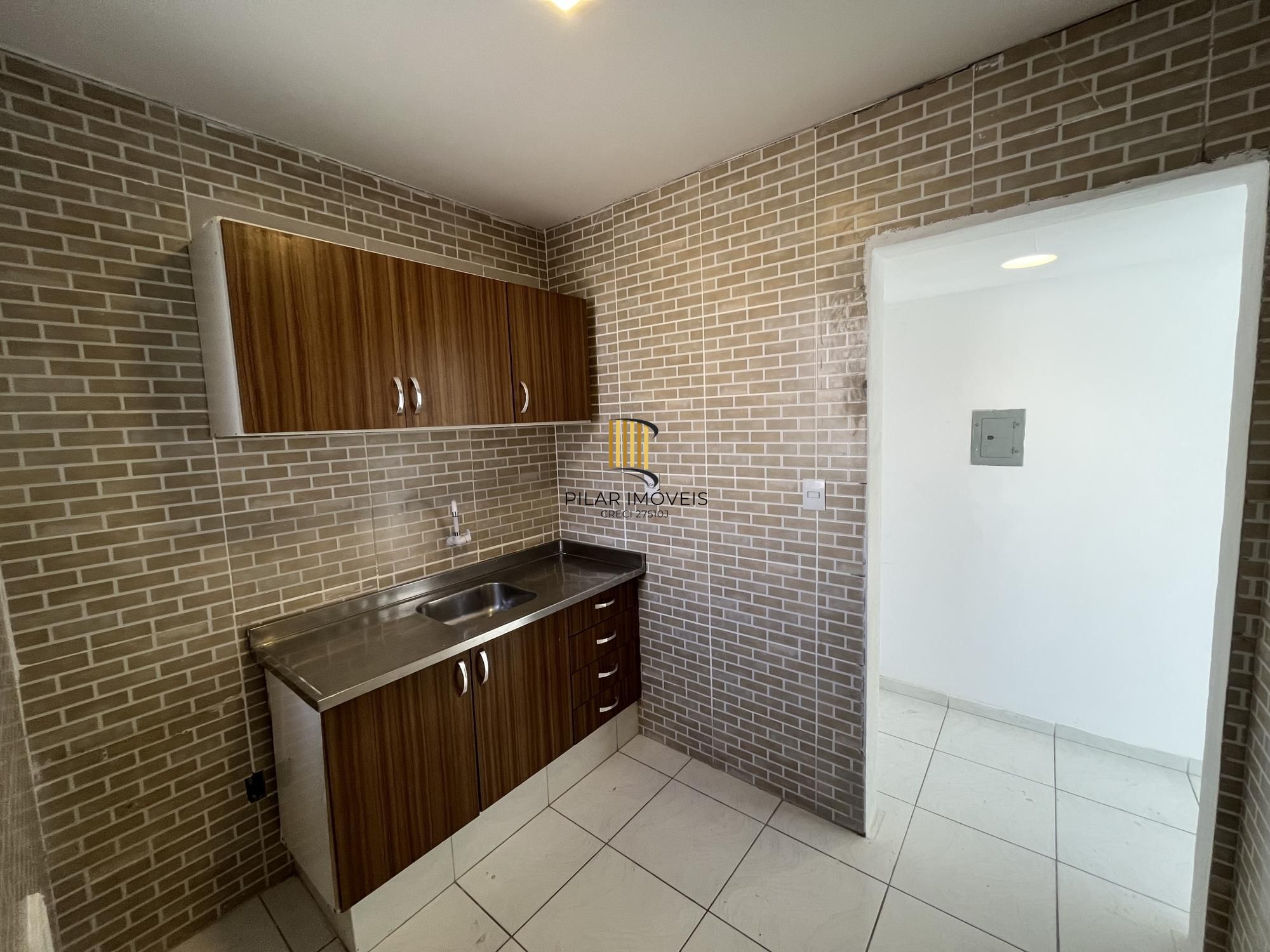 Vista para o Guaiba - Um quarto, cozinha e banheiro na Duque de Caxias - Centro