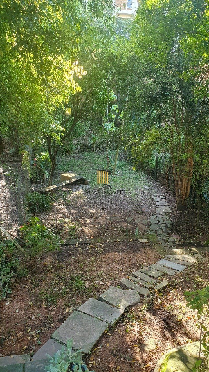Casa 3 dormitórios no bairro Bom Jesus