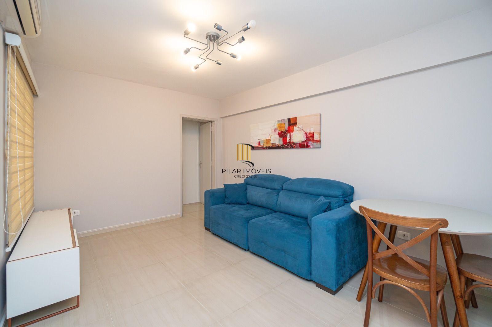 Apartamento de 1 dormitório, semi mobiliado, pronto para morar e com vaga Centro