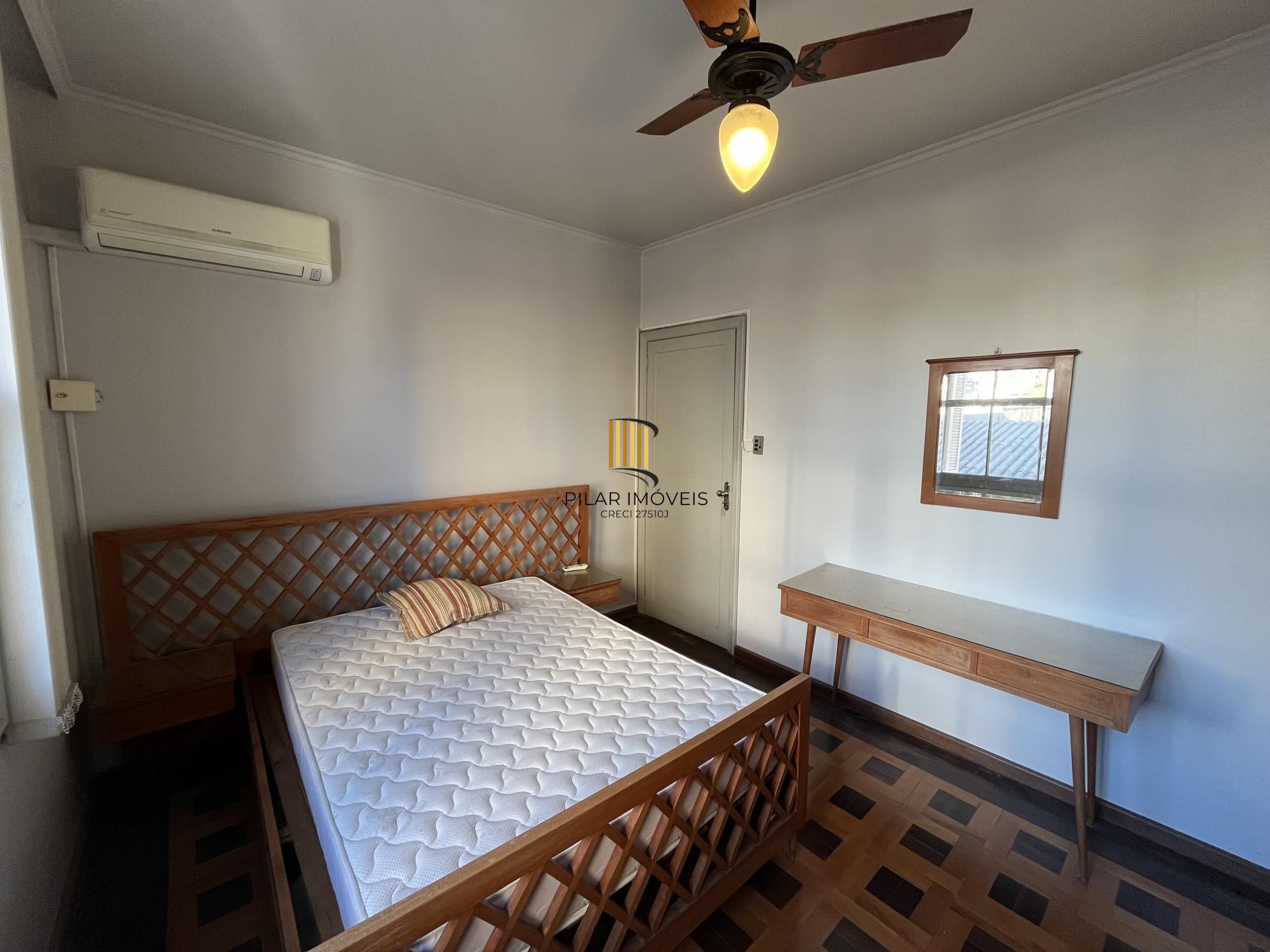 Bernaud - Apartamento de 4 quartos no bairro Menino Deus em Porto Alegre