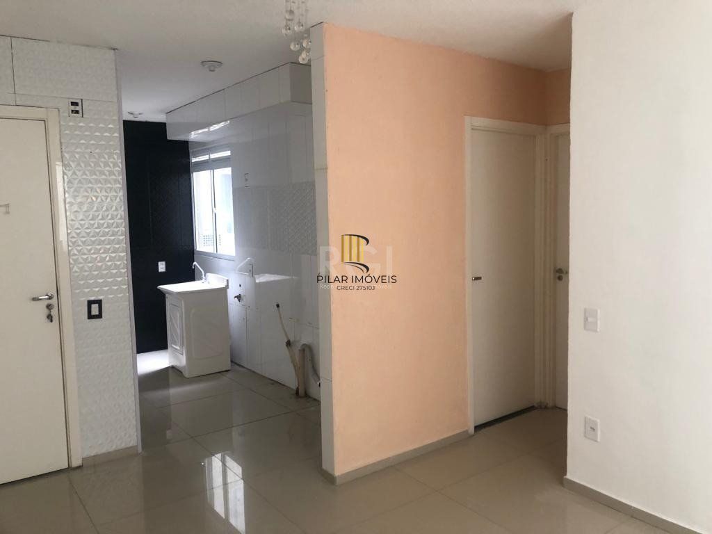 Apartamento para Venda - 40.29m², 2 dormitórios, 1 vaga - Mario Quintana