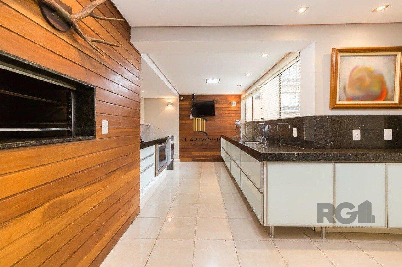 Apartamento para Venda - 156.76m², 3 dormitórios, sendo 3 suites, 3 vagas - Bela Vista