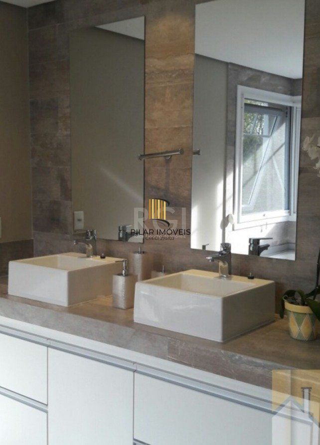 Casa Condominio para Venda - 327.75m², 3 dormitórios, sendo 3 suites, 3 vagas - Floresta