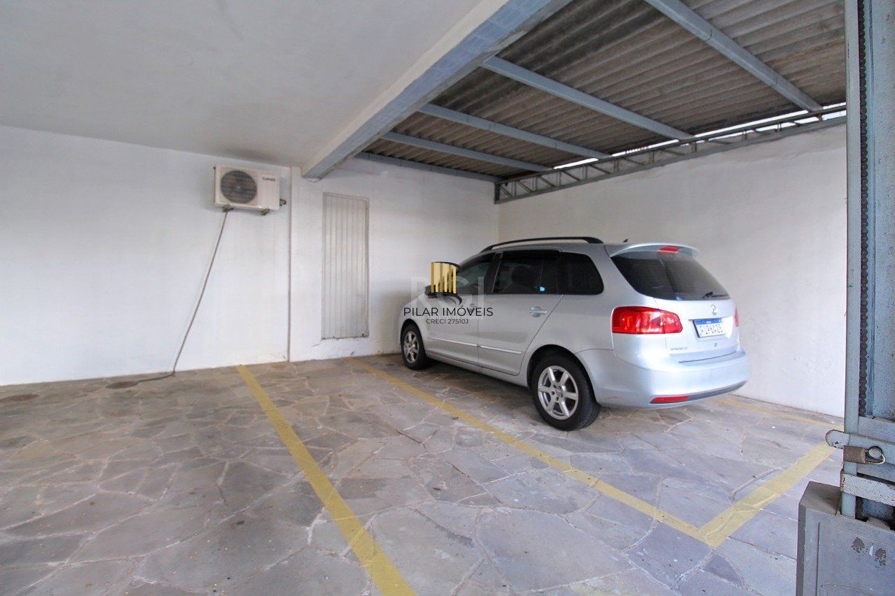 Apartamento para Venda - 100m², 2 dormitórios, 1 vaga - Menino Deus