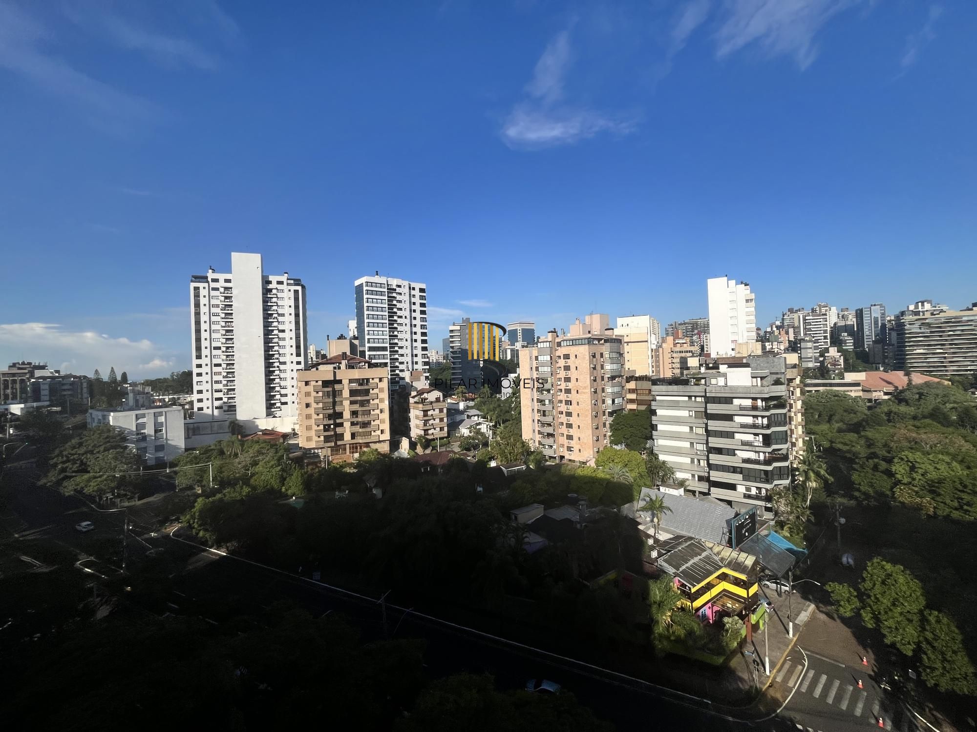 Apartamento de 3 quartos, suíte, dependência de empregada e 2 vagas Bela Vista