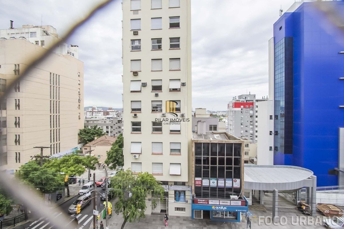 Apartamento para Venda - 155m², 4 dormitórios, sendo 1 suites, 1 vaga - Bom Fim