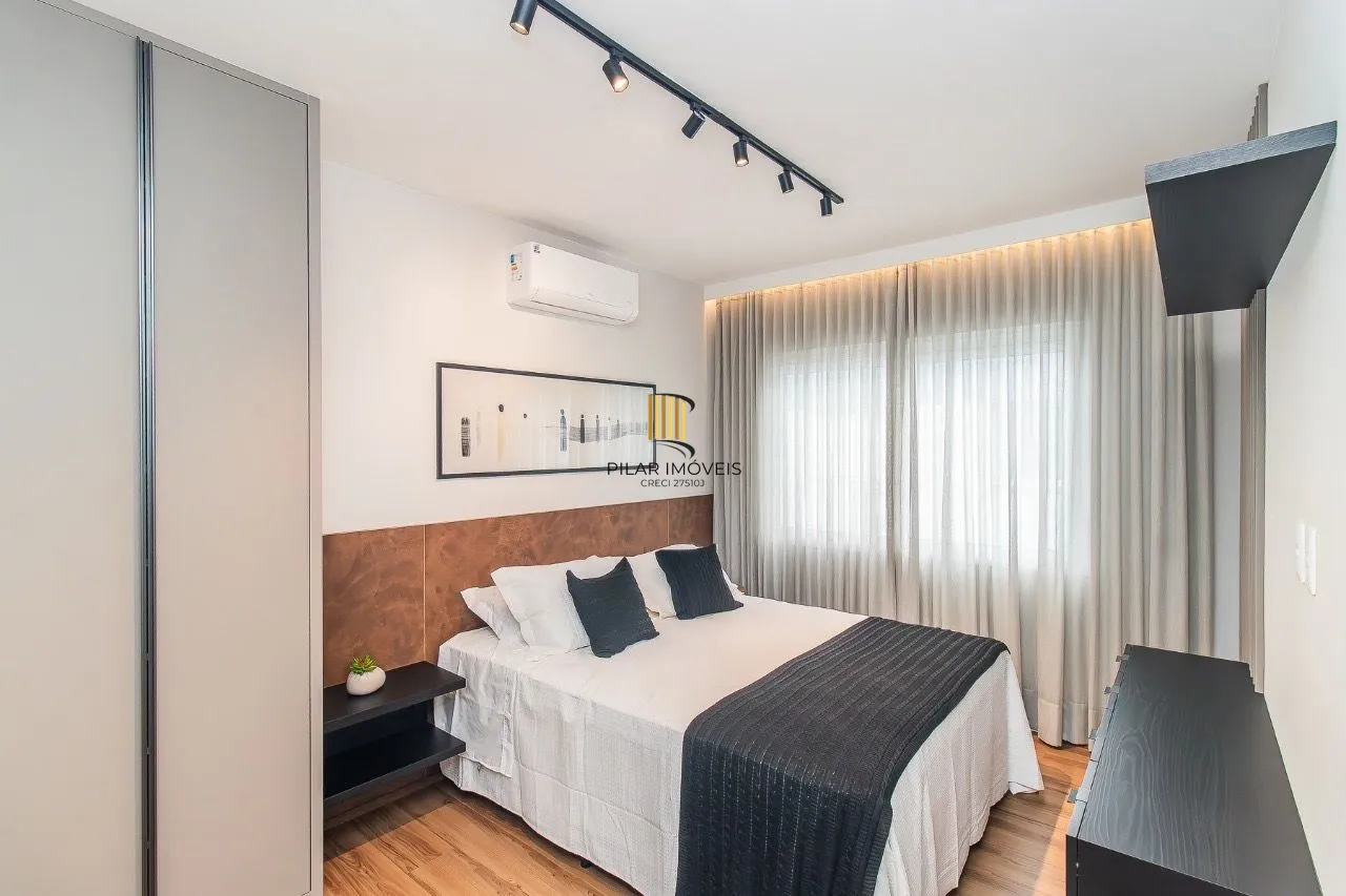 Apartamento à venda semimobiliado, decorado por arquiteta e pronto para morar.