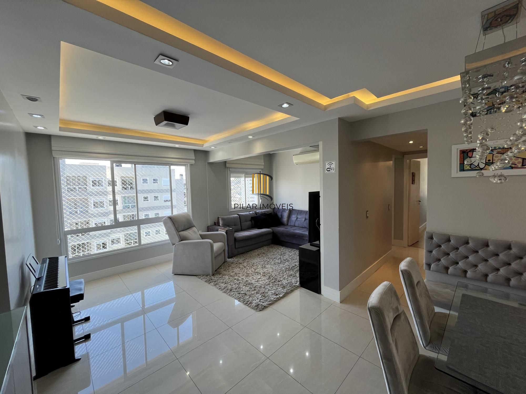 Apartamento de 3 quartos, suite e 2 vagas de garagem no bairro Jardim Carvalho