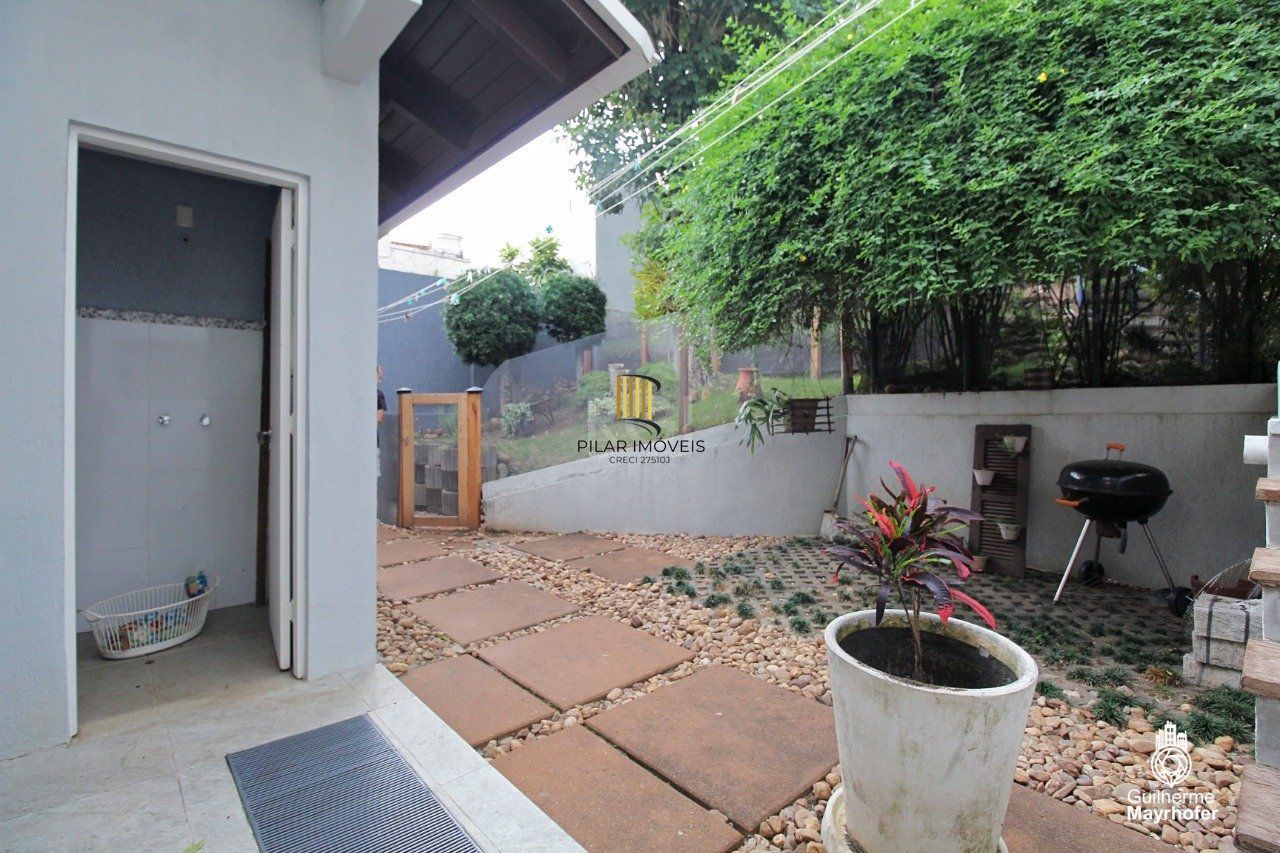 Casa para Venda - 650m², 4 dormitórios, sendo 3 suites, 4 vagas - Chácara das Pedras