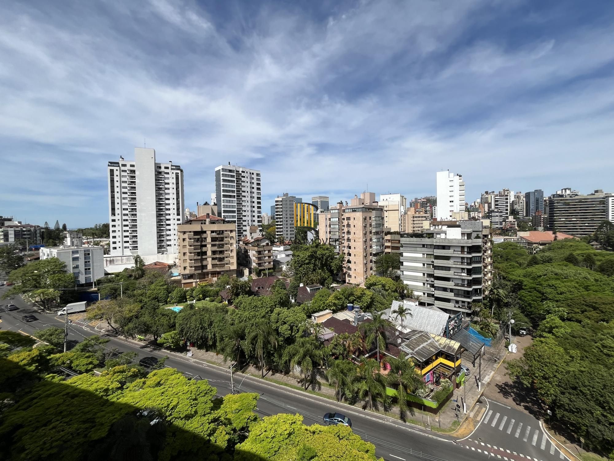 Apartamento de 3 quartos, suíte, dependência de empregada e 2 vagas Bela Vista