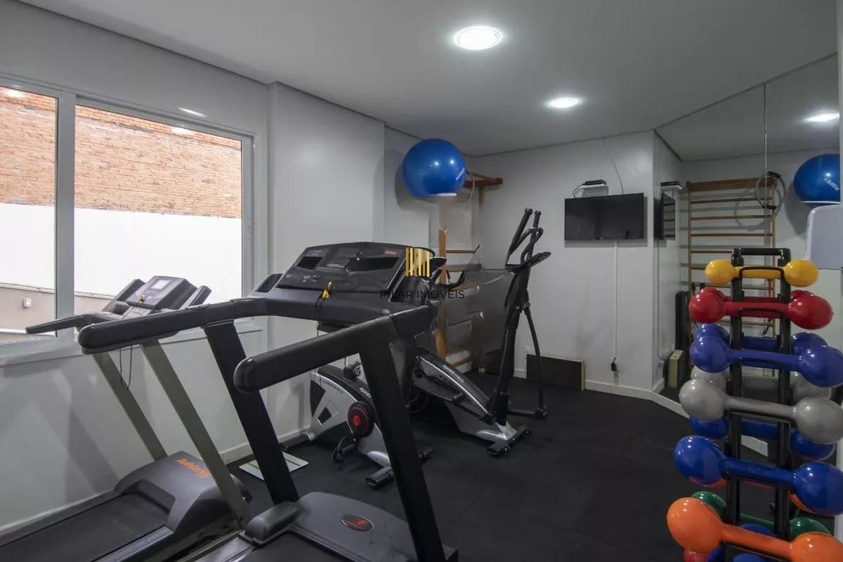 Apartamento de 3 quartos, suíte e 2 vagas de garagem Petrópolis em Porto Alegre.