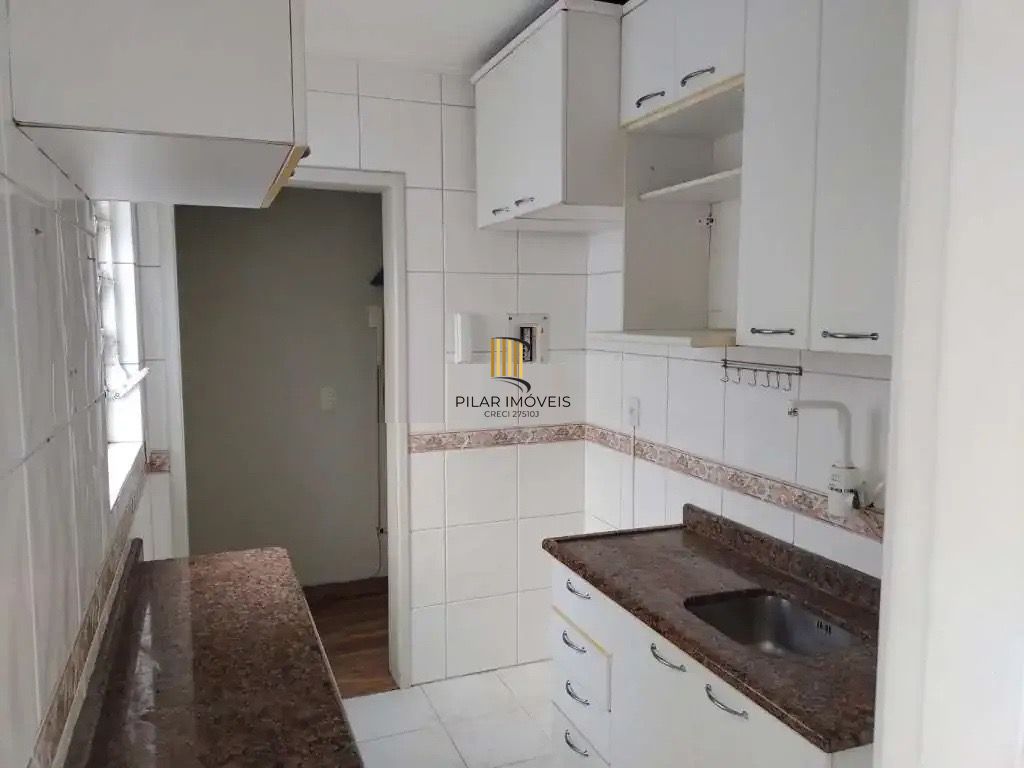 Apartamento de dois quartos no bairro Rio Branco em Porto Alegre